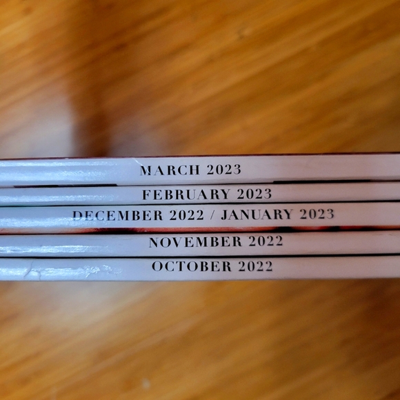 Bazaar Magazines - Picture 3 of 3